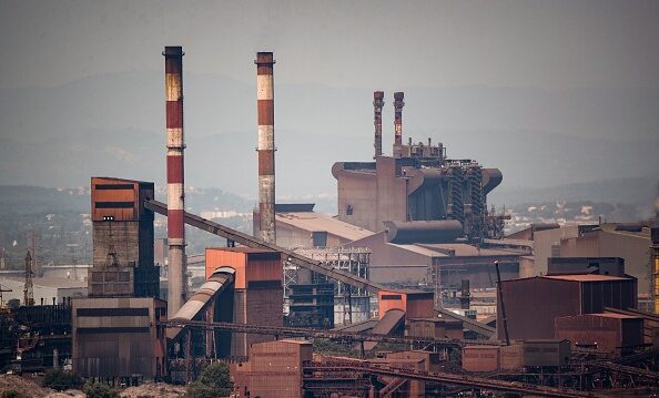 ArcelorMittal va arrêter temporairement un de ses hauts fourneaux de