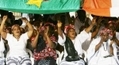 Les résidants du Burkina Faso encouragent Emile Kima（Stringer: KAMBOU SIA / 2007 AFP）  