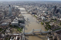 LONDRES, Angleterre. Vue aérienne de la rivière Thames depuis le ciel avec le Tower Bridge à l'avant-plan le 5 Septembre 2011. (Tom Shaw / Getty Images)（攝影:  / 大紀元）  