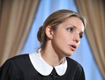 Eugénie Timochenko, la fille de l’ancien Premier ministre, Julia Timochenko s’exprimant lors d’une interview pour l’AFP à Kiev le 12 Octobre 2011.（攝影:  / 大紀元）  