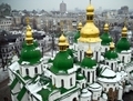 La cathédrale Sainte-Sophie à Kiev, menacée d'effondrement par une construction à proximité. (Vladimir Borodin/Époque Times)
 