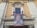 Rome, l’administration a accroché un portrait de Ioulia Timochenko, chef emprisonné de l’opposition en Ukraine, avec les mots u00abliberté pour Julia Timochenko». (www.byut.com.ua)