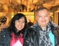 André et Lindy Wong, propriétaires d'une entreprise de nettoyage, partagent leur joie d'avoir assisté au spectacle de Shen Yun après la représentation de l'après-midi du samedi 5 janvier, à la Place des Arts. (Crystal Yin/Epoch Times)