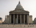 Le Panthéon, érigé au XVIIIe siècle comme lieu de culte en hommage à la patronne de Paris, est devenu un symbole de la nation française. (Jean-Pierre Muller)