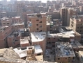 Manshiet Nasser est l’un des plus grands bidonvilles du Caire. (Ben Hubbard/IRIN)
