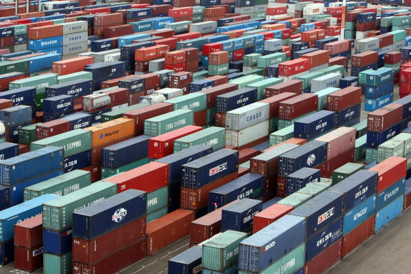 Le port de marchandises du Havre. Le manque de compétitivité française a pesé sur son commerce extérieur.  (KENZO TRIBOUILLARD/AFP/Getty Images)