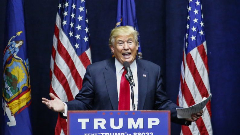 Donald Trump dans un meeting donné à Bethpage, dans le Long Island, le 6 avril 2016. (KENA BETANCUR/AFP/Getty Images)