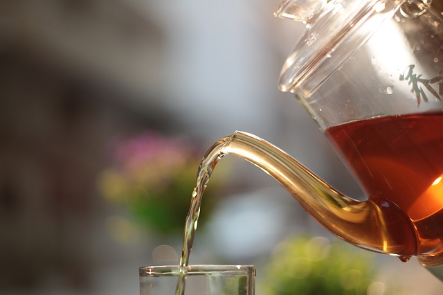 Les chercheurs notent que les flavonoïdes du thé noir peuvent réduire les effets négatifs du stress. (Pxabay.com)