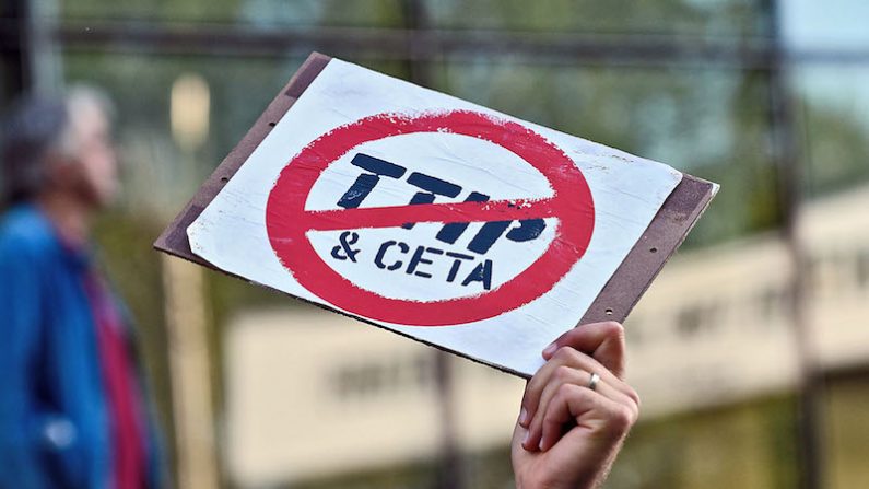 Le traité de libre-échange avec le Canada CETA pourrait servir de cheval de Troie pour le Tafta.  (JOHN THYS/AFP/Getty Images)