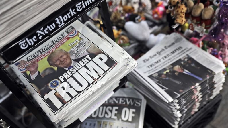 Après l’élection de Donald Trump à la tête des États- Unis, journalistes et éditorialistes ont été profondément choqués. La bulle aurait-elle éclaté ? (John Moore/Getty Images)
