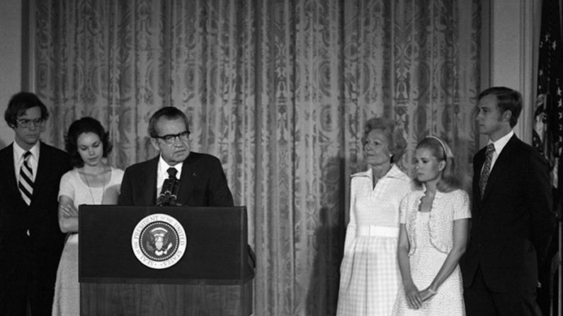 Richard Nixon, le 9 août 1974, jour de ses adieux en tant que Président. Marion Doss/Flickr, CC BY-SA