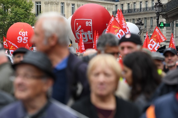 Manifestation le 28 septembre 2017 à Paris. (CHRISTOPHE ARCHAMBAULT/AFP/Getty Images)