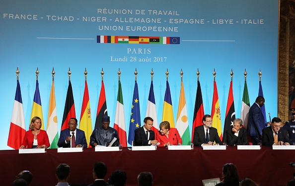 Sept dirigeants africains et européens s'étaient réunis le 28 aout 2017 pour tenter de construire une «nouvelle relation» visant à endiguer le flux de migrants vers l'Europe en provenance d'Afrique du Nord en échange d'une aide. 
(LUDOVIC MARIN / AFP / Getty Images)
