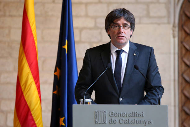 Le président catalan Carles Puigdemont à la Generalitat de Catalunya, le gouvernement catalan, le 26 octobre 2017 à Barcelone, Espagne. (Jack Taylor/Getty Images)