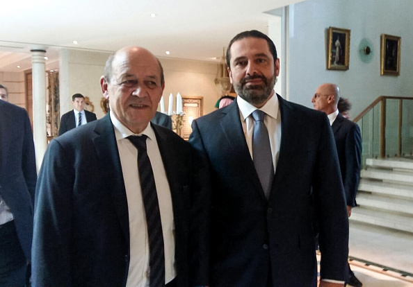 Le chef de la diplomatie française Jean-Yves Le Drian (g) et le Premier ministre du Liban Saad Hariri (d) à Riyad, capitale du royaume d’Arabie saoudite, le 16 novembre 2017. (VALERIE LEROUX/AFP/Getty Images)
