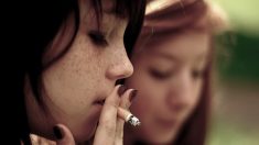 Pourquoi retarder l’initiation au tabagisme est capital