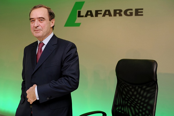 L'ex-PDG de Lafarge, Bruno Lafont, mis en examen le 8 décembre pour "financement d'une entreprise terroriste". (ERIC PIERMONT/AFP/Getty Images)
