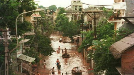 Vietnam: au moins dix morts dans des inondations