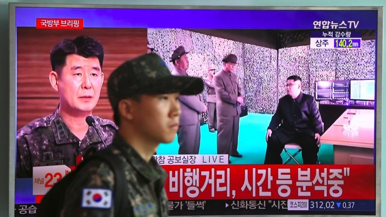 Des progrès se sont réalisé en Corée du Nord depuis cette image. La Corée du Nord a lancé un missile balistique le 4 juillet 2017. Photo JUNG YEON-JE / AFP / Getty Images.