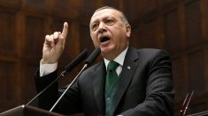 Chute de la livre turque – Erdogan menace les États-Unis : « Ils ont des dollars, nous avons Allah ! »