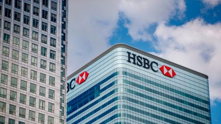 HSBC rattache des activités européennes vers la France sur fond de Brexit