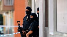 Espagne : un homme abattu en attaquant un commissariat, soupçon de terrorisme