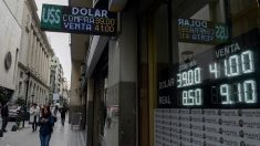 Malgré la perfusion du FMI, le peso argentin se déprécie face au dollar
