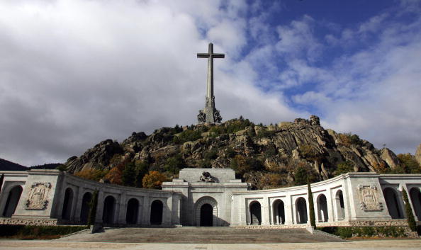 Le monument a été construit par Les prisonniers républicains et son entretien sont à la charge de l'État. Si le gouvernement socialiste a trouvé sa voie, le mémorial sera transformé en un site pour rappeler les victimes des deux côtés de la guerre civile. Photo à lire PHILIPPE DESMAZES / AFP / Getty Images.