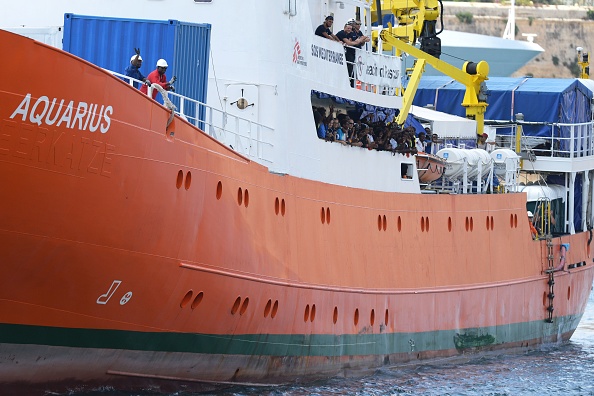 58 migrants sur le navire humanitaire Aquarius cherche un port pour les accueillirs.  (Photo : MATTHEW MIRABELLI/AFP/Getty Images)