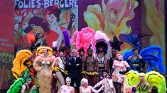 France: aux Folies Bergère, la revue haute couture de Jean Paul Gaultier