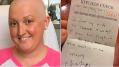 Une mère atteinte de cancer est émue aux larmes alors qu’un étranger paie son repas et lui laisse une note touchante