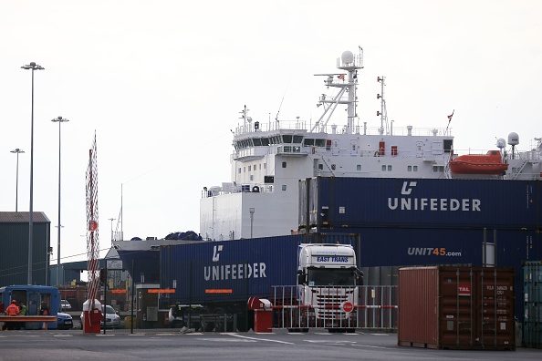 -Le Brexit a redonné espoir aux docks balayés par le vent de la rivière porte d'entrée des marchandises clés dans le nord-est de l'Angleterre, où des dizaines de millions de livres sont investies pour se préparer à une augmentation potentielle des transports maritimes. Photo LINDSEY PARNABY / AFP / Getty Images.