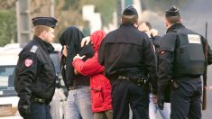 Béziers : des policiers agressés par une trentaine d’individus pendant l’interpellation d’un tireur présumé