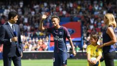 PSG – Les joueurs parisiens sont payés pour applaudir le public et le montant des primes n’est pas le même pour tous