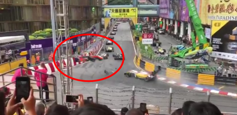 -Un terrible accident au Grand Prix de Macao, la formule un de Sophia Flörsch, 17 ans, a bondi dans les airs, après un virage. Photo à partir d’une capture d’écran Twiters.