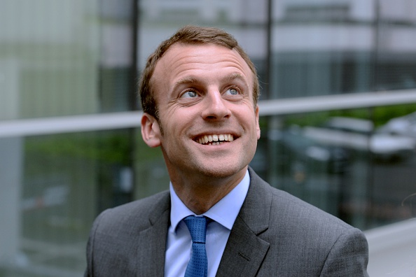 Emmanuel Macron se veut optimiste quand aux prochaines échéances européennes qui auront lieu en 2019. CRÉDIT : NICOLAS TUCAT/AFP/Getty Images.