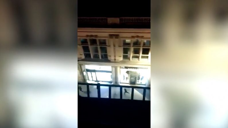 Des coups de feu ont été entendus dans le centre-ville de Strasbourg ce mardi aux abords de 20h. Crédit : capture d'écran Snapchat. 