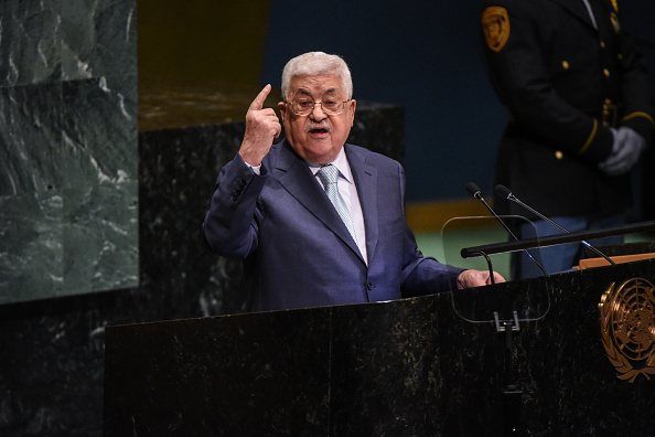 -Mahmoud Abbas, président de la Palestine, prononce un discours devant les Nations Unies lors de l'Assemblée générale des Nations Unies le 27 septembre 2018 à New York. Photo par Stephanie Keith / Getty Images.