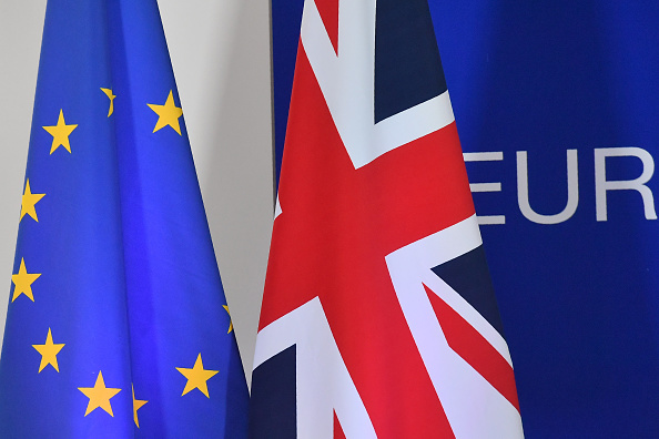 -Theresa May, a négocié avec les dirigeants européens, avertissant qu'il ne sera pas modifié. « C’est la meilleure offre possible pour la Grande-Bretagne, c’est la meilleure offre possible pour l’Europe. C'est le seul accord possible », a déclaré Jean-Claude Juncker, président de la Commission européenne, à l'issue d'un sommet à Bruxelles? . (Photo EMMANUEL DUNAND / AFP / Getty Images.