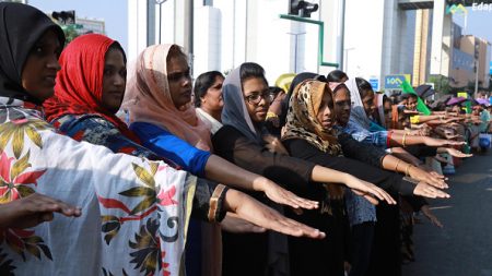 Controverse en Inde après l’entrée de deux femmes dans le temple de Sabarimala