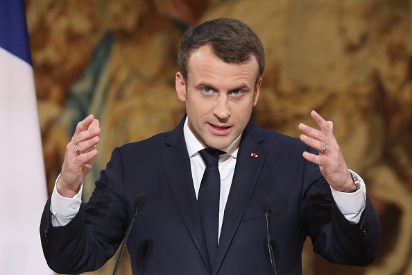 Le président Emmanuel Macron lors des vœux de Nouvelle Année à l'Élysée.      (Photo : LUDOVIC MARIN/AFP/Getty Images)