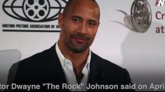 Dwayne « The Rock » Johnson achète une nouvelle maison à sa mère pour Noël