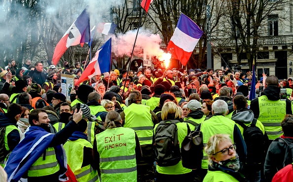 Cinquième force syndicale du ministère de l’Intérieur, France Police – policiers en colère estime que les manifestants étaient plus de 10 fois plus nombreux que ce qu’ont annoncé les autorités le 5 janvier. Crédit : PHILIPPE HUGUEN/AFP/Getty Images.