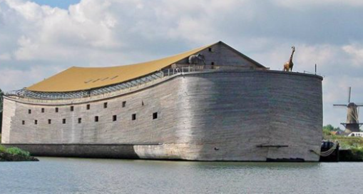 Un charpentier hollandais qui a construit une réplique de l'arche de Noé a dit qu'il allait l'expédier en Israël (licence Creative Commons Attribution-Share Alike 3.0 Unported)