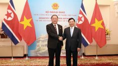 Le chef de la diplomatie vietnamienne en Corée du Nord avant le sommet Trump-Kim