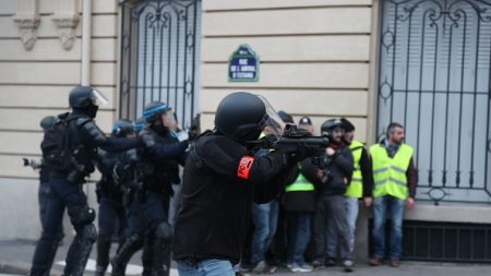 Le Parlement européen condamne l’usage des LBD par la police