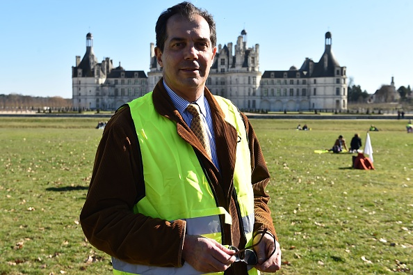 Charles-Emmanuel de Bourbon-Parme, descendant de Louis XIV,  est venu apporter son soutien aux "gilets jaunes" lors du pique-nique au château de Chambord. (Photo : JEAN-FRANCOIS MONIER/AFP/Getty Images)