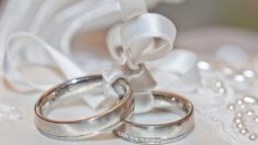 Un couple né le même jour dans le même hôpital se marie
