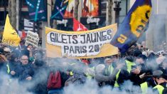 Violences à Paris : des « gilets jaunes » demandent « des comptes » à l’exécutif