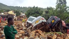 Cyclone en Afrique australe: le bilan monte à 300 morts, course contre la montre pour sauver des vies